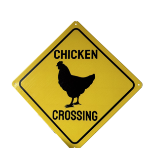 38c07aa0-061f-49ff-9a8e-a57e4be2a7e6 Metalen bord - Chicken crossing vierkant